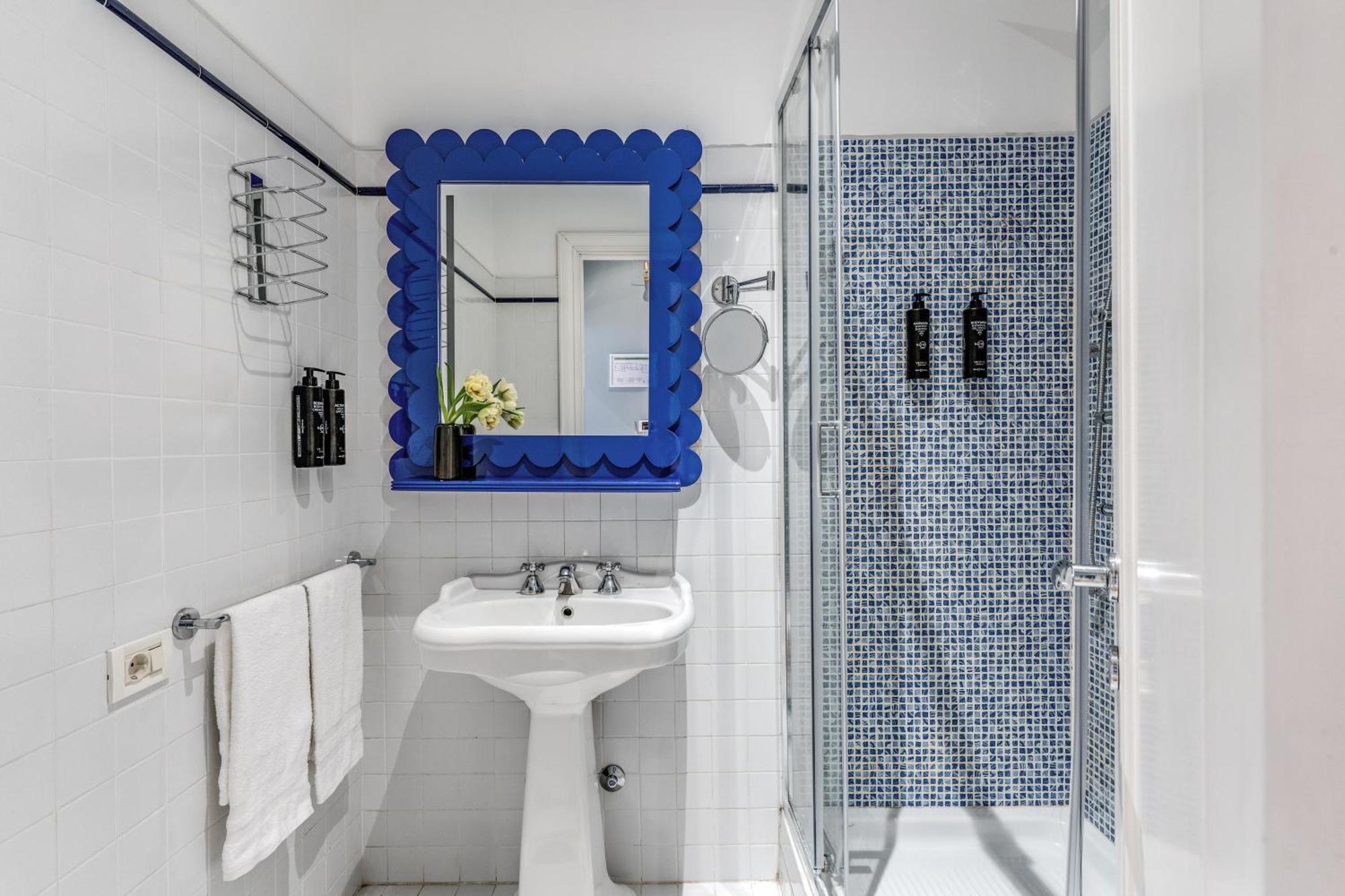 Townhouse Condotti 29 โรม ภายนอก รูปภาพ